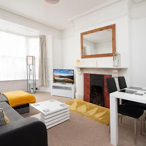 Raleigh Gf - Ground Floor 1 Bed Georgian Flat In The Centre Free Parking And Wifi , Exeter United Kingdom
